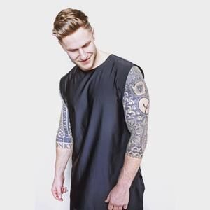 Meet your Posher, Max